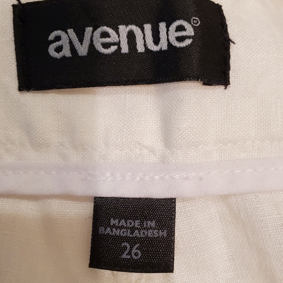 * Plus Size Linen Walking Shorts, Sz 26 - Picture 5 of 7